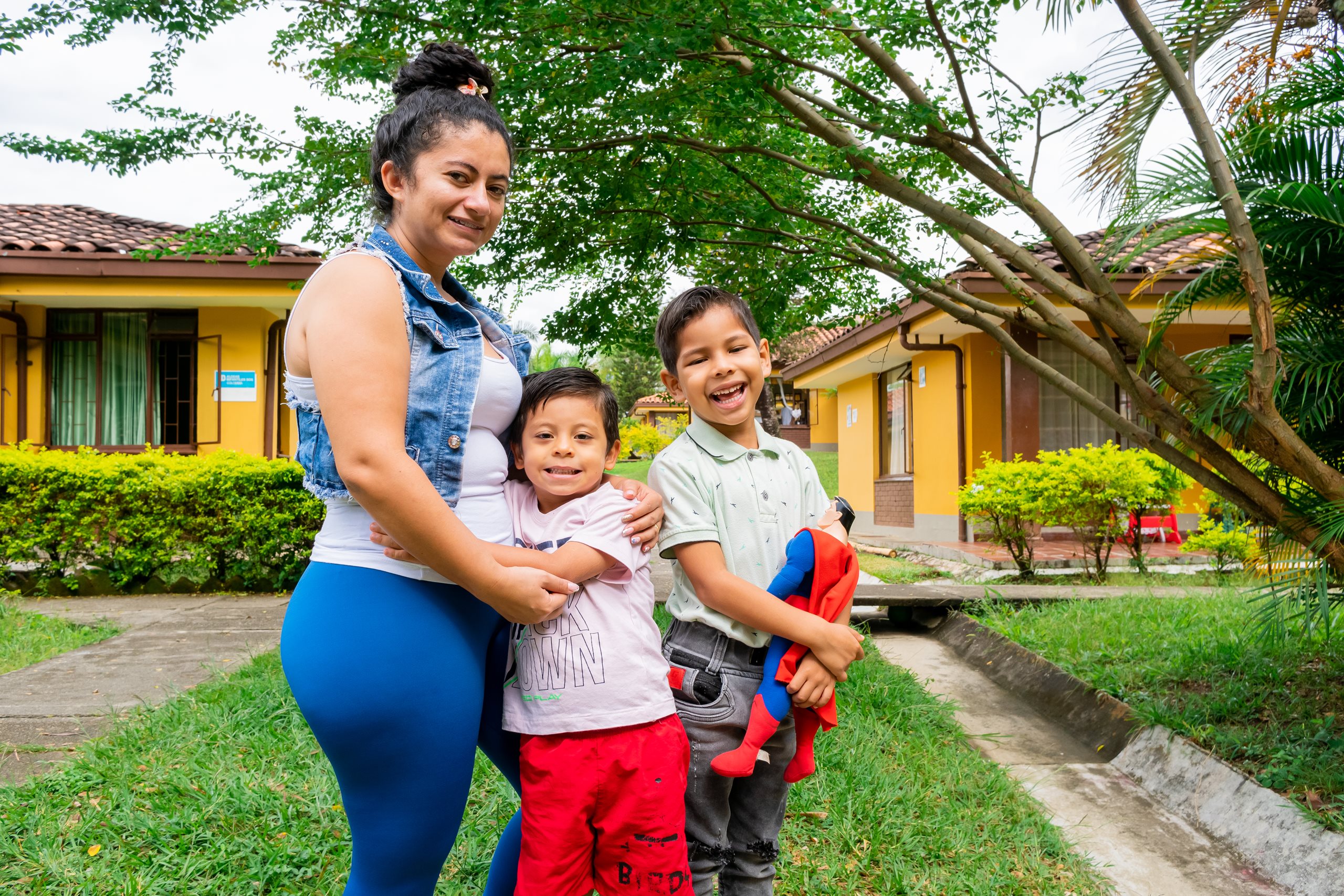 Cinco Entidades Que Protegen A Los Niños Y Niñas En Colombia